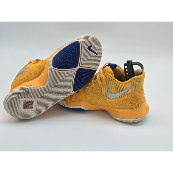 Mac and Cheese Yellow Nike Kyrie 3 Basketball Shoes Size 4Y | 859466-791 - Picture 7 of 9